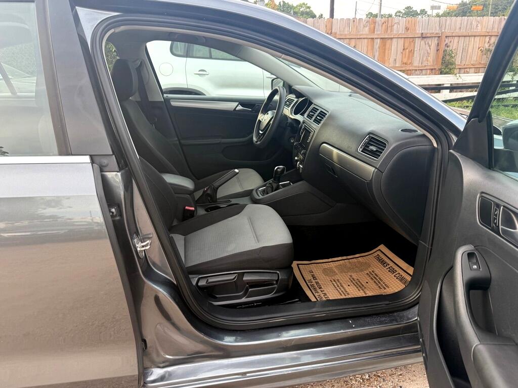 Volkswagen Jetta  2017