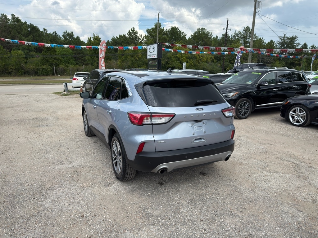 Ford Escape  2022