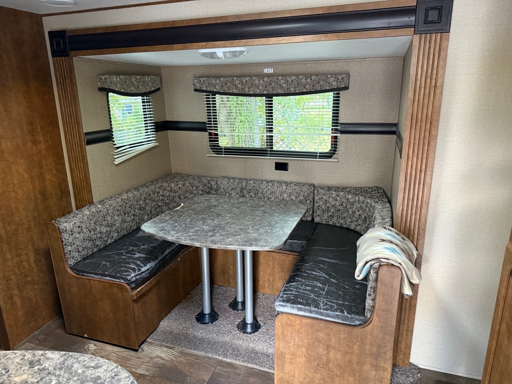 CrossRoads RV Unknown  2016