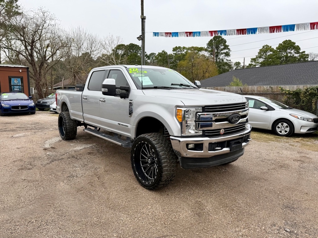 2017 Ford F-350 Super Duty Lariat