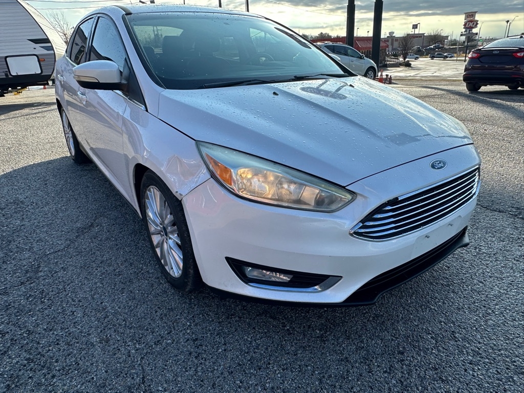 Ford Focus  2015