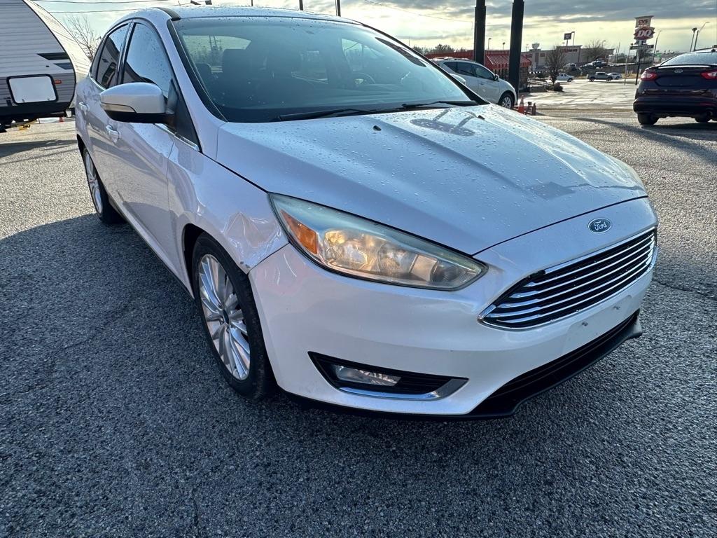 Ford Focus  2015