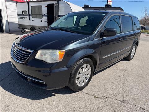 2013 Chrysler Town & Country TOURING