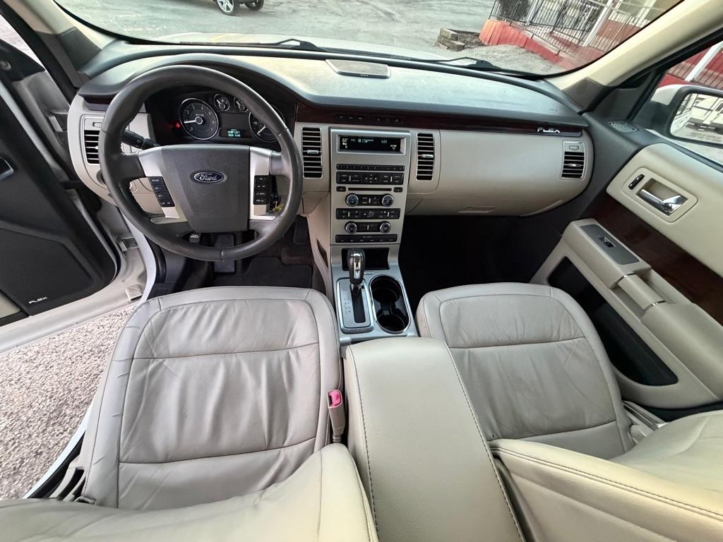 Ford Flex  2011