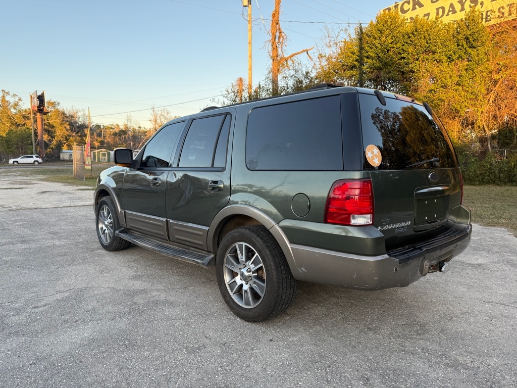 Ford Expedition  2004