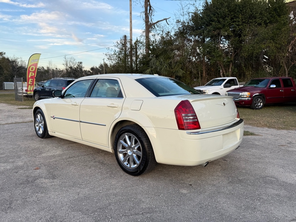 Chrysler 300  2006