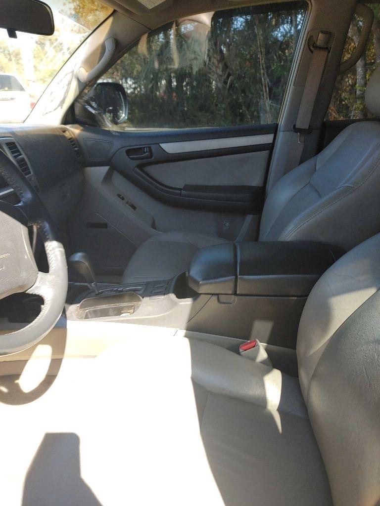 Toyota 4Runner  2004