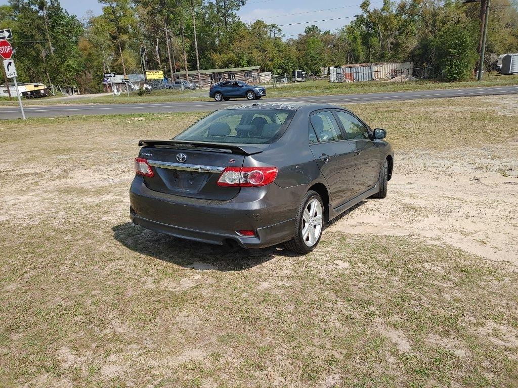 Toyota Corolla  2013