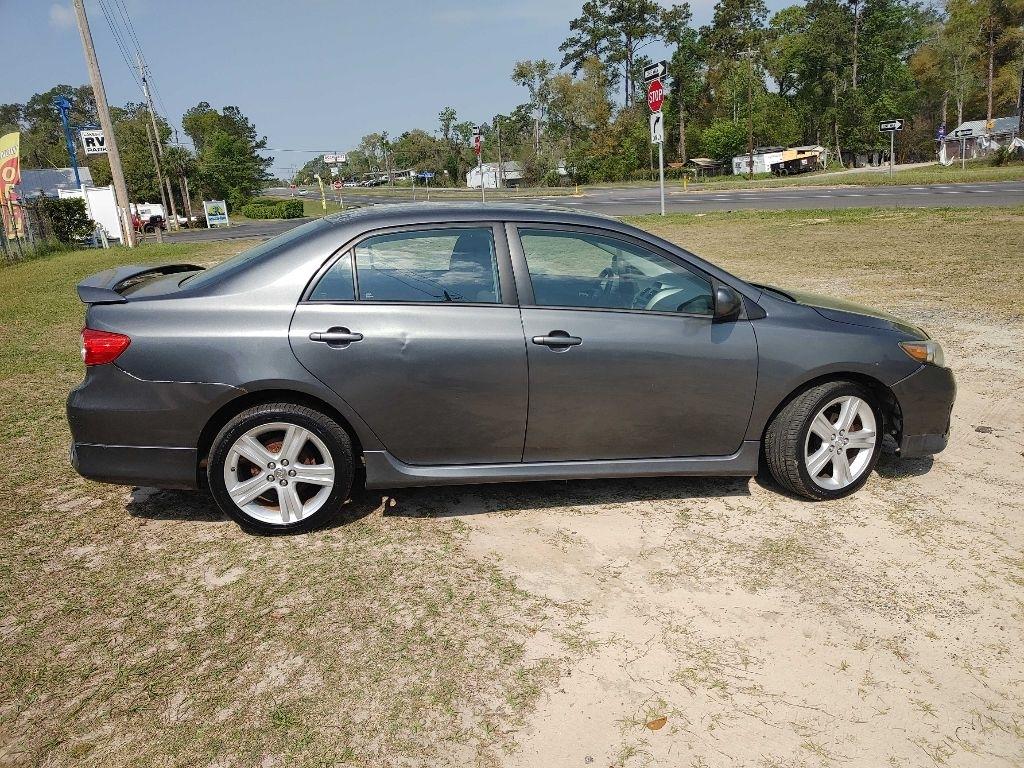 Toyota Corolla  2013