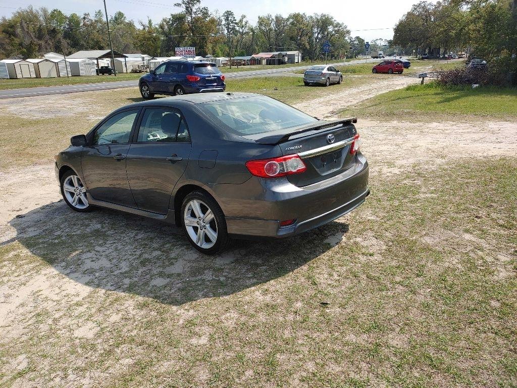 Toyota Corolla  2013