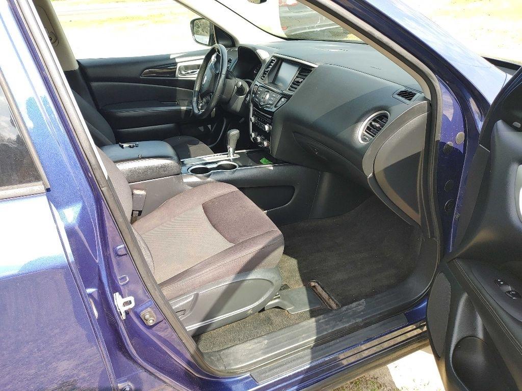 Nissan Pathfinder  2019