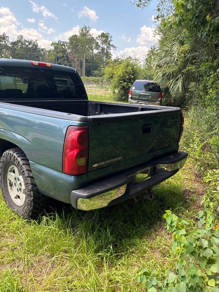 Chevrolet Silverado 1500  2006