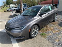 2016 Chrysler 200 