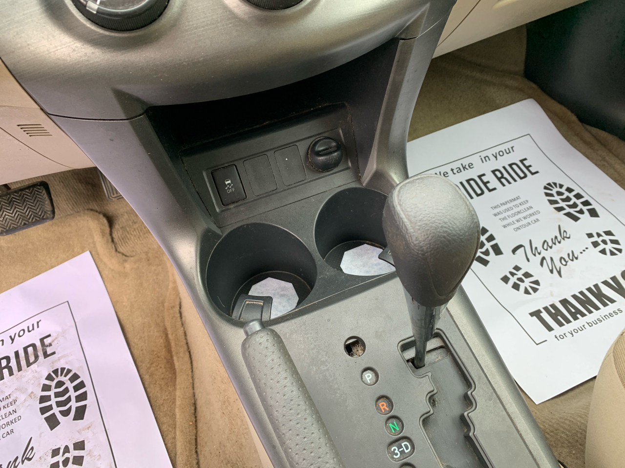 Toyota RAV4 4WD 4dr 4-cyl 4-Spd AT (Natl) 2011 Toyota RAV4 4WD 4dr 4-cyl 4-Spd AT (Natl) 2011