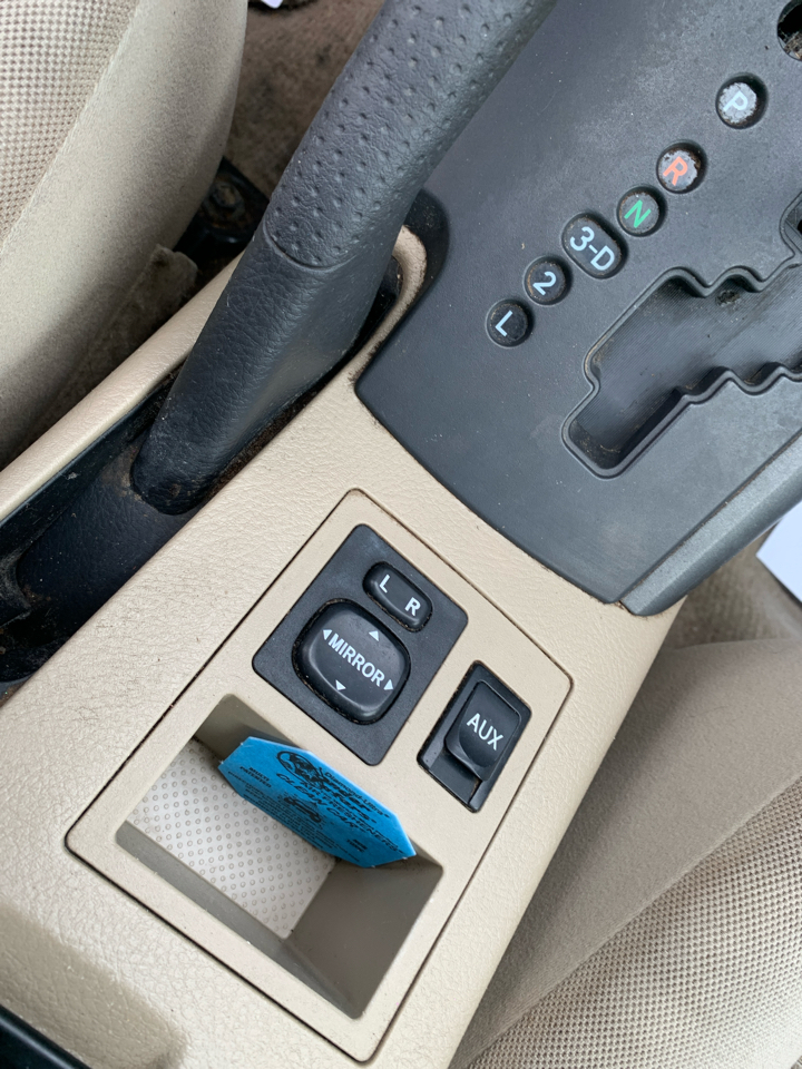 Toyota RAV4 4WD 4dr 4-cyl 4-Spd AT (Natl) 2011 Toyota RAV4 4WD 4dr 4-cyl 4-Spd AT (Natl) 2011