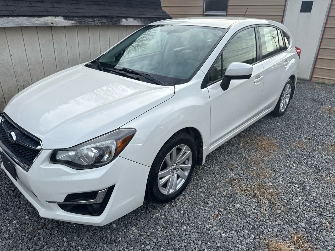 2015 Subaru Impreza 2.0i Premium photo 2