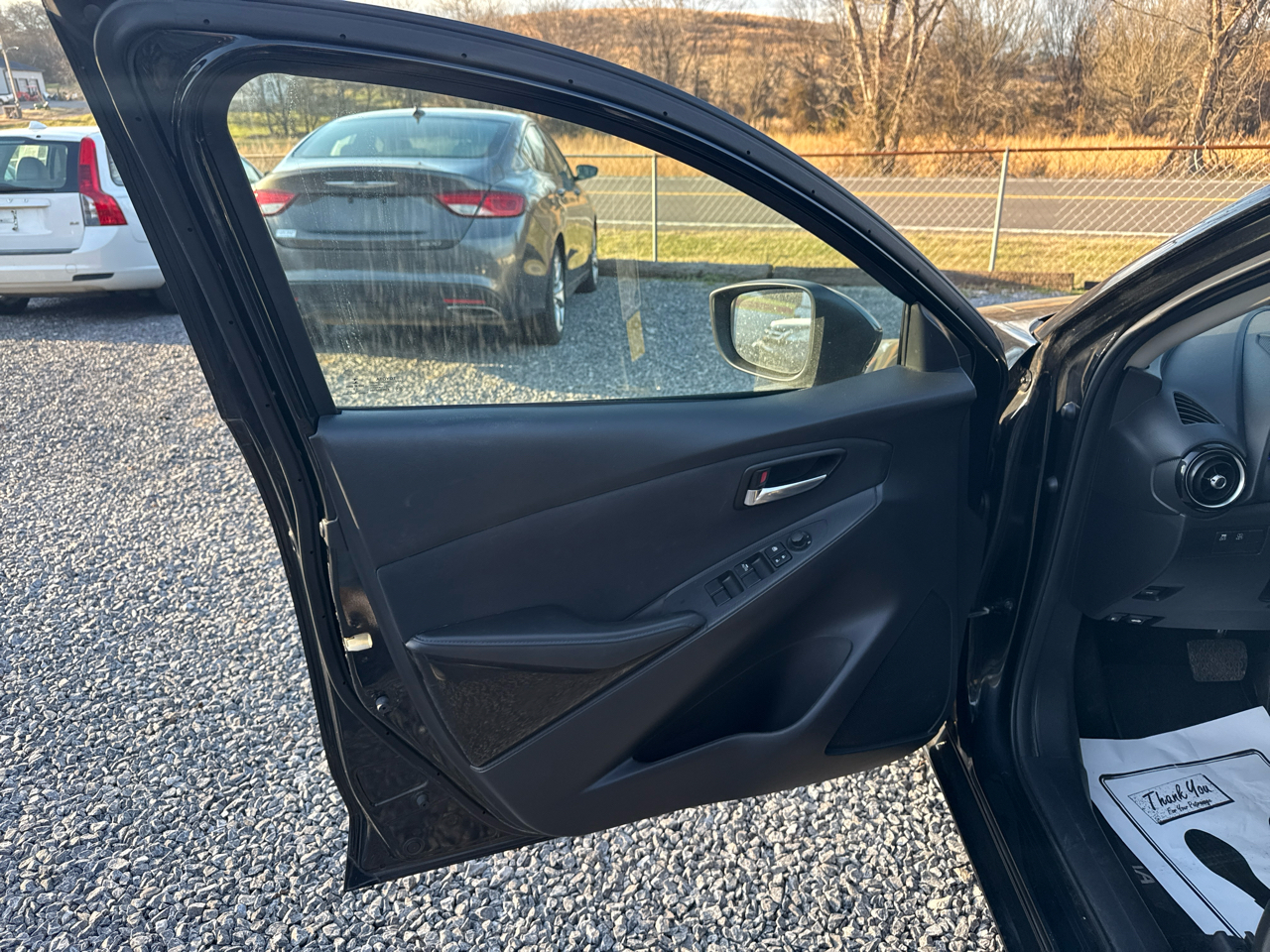 Scion iA 4dr Sdn Auto (Natl) 2016