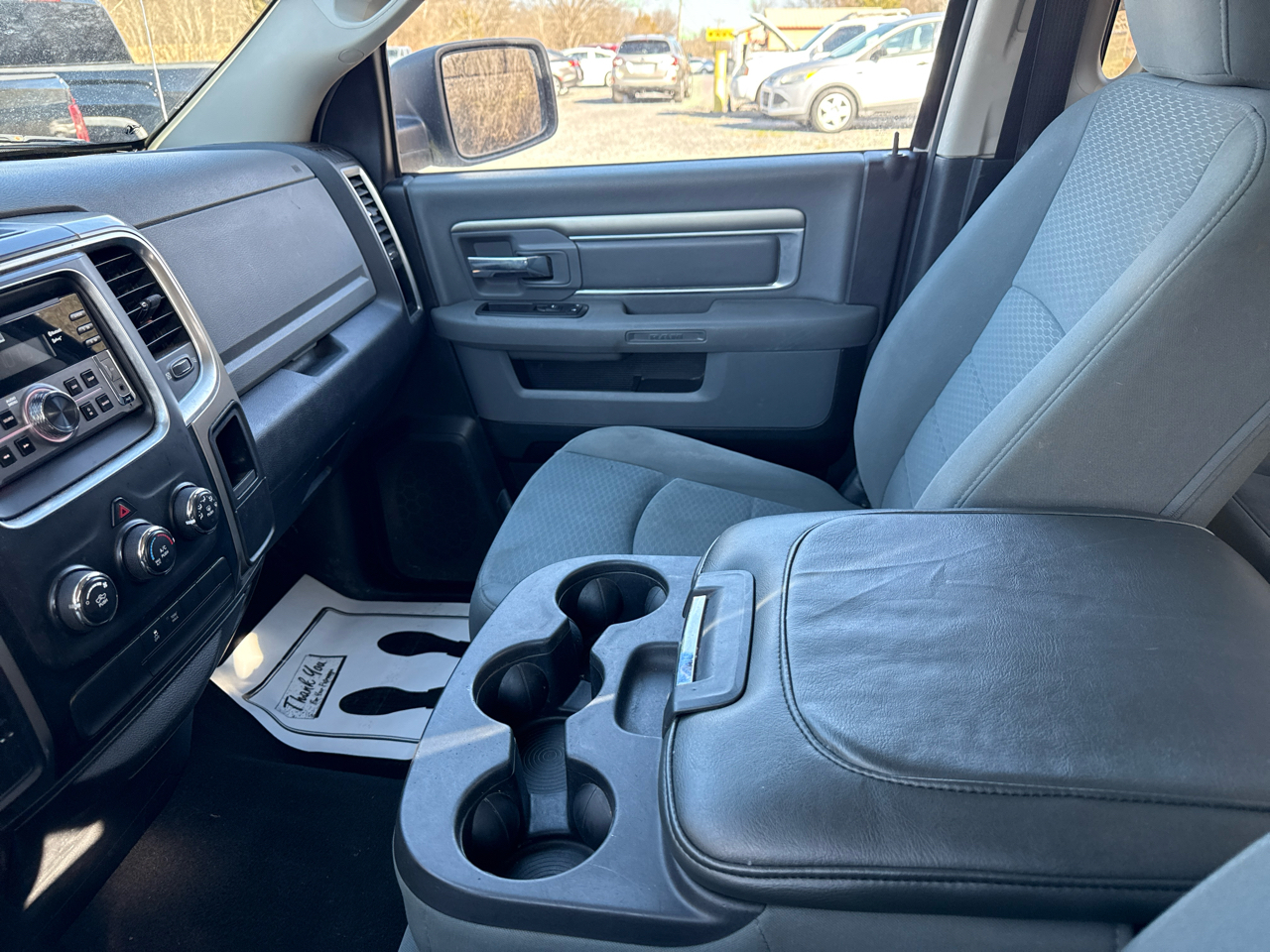 RAM 1500 4WD Quad Cab 140.5" SLT 2013