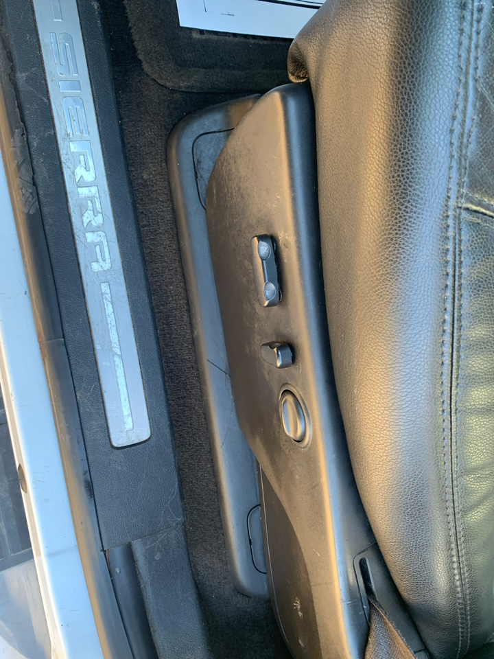 GMC Sierra 1500 4WD Crew Cab 143.5" SLT 2012