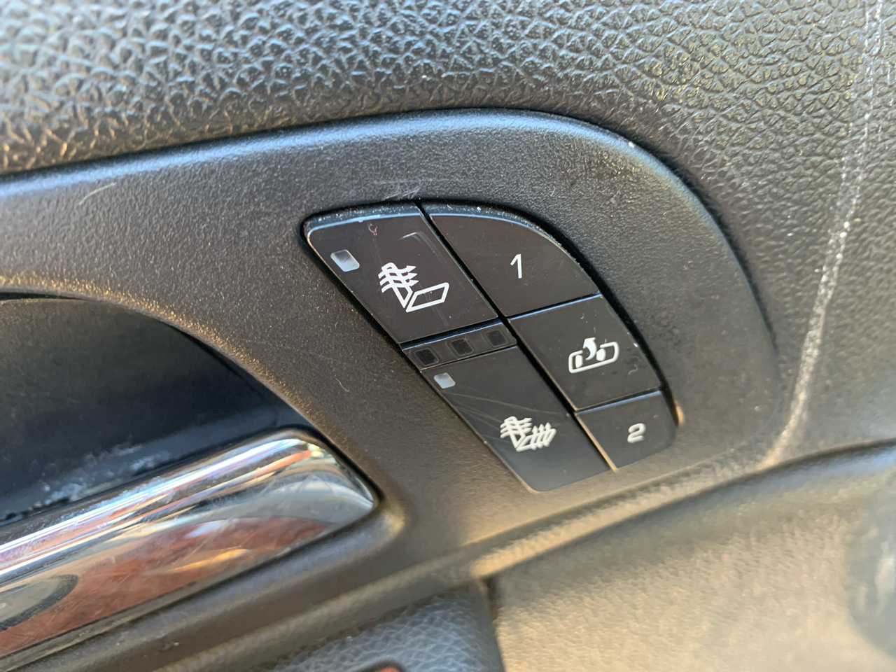 GMC Sierra 1500 4WD Crew Cab 143.5" SLT 2012