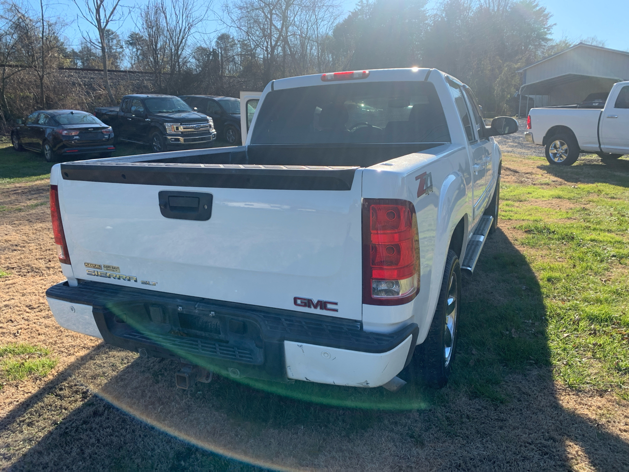 GMC Sierra 1500 4WD Crew Cab 143.5" SLT 2012