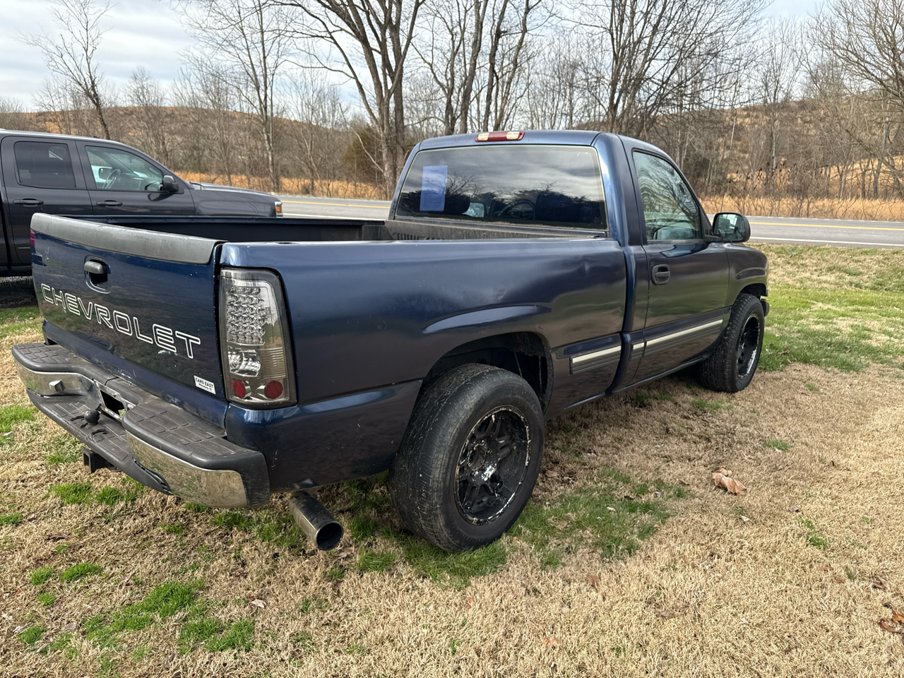 Chevrolet Silverado 1500 Reg Cab 119.0" WB 2000