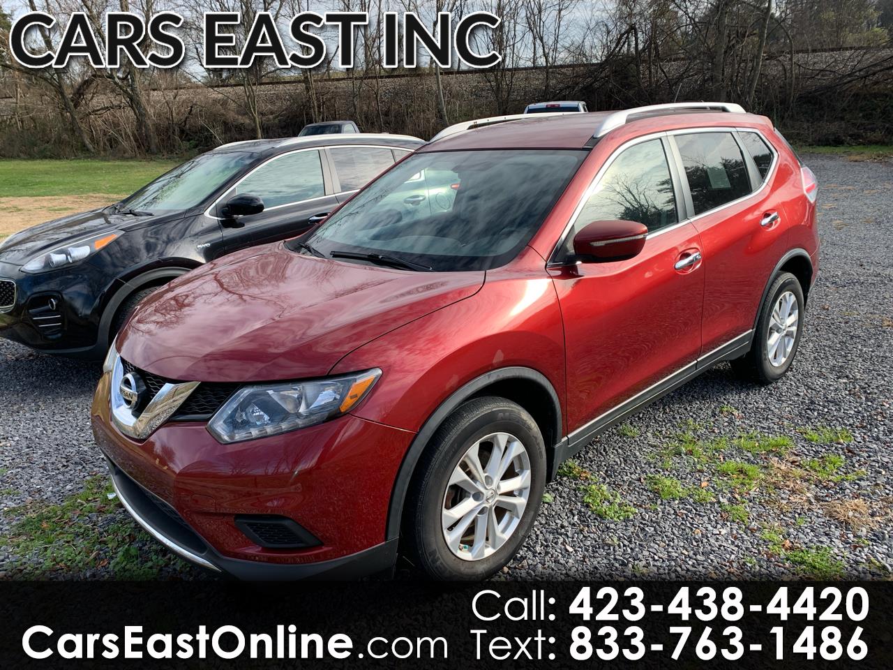 2015 Nissan Rogue SV's photo