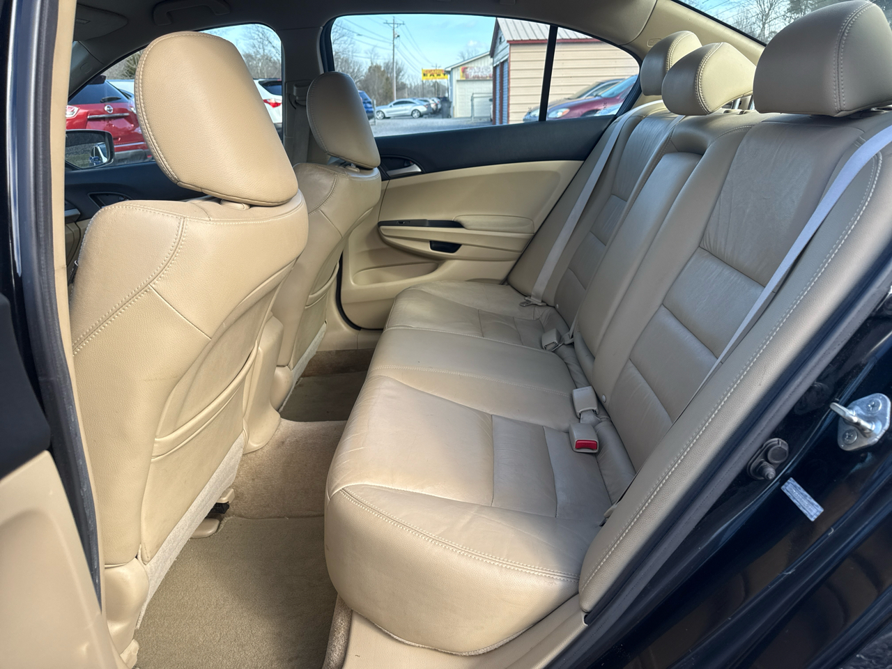 Honda Accord Sdn 4dr I4 Auto SE 2011