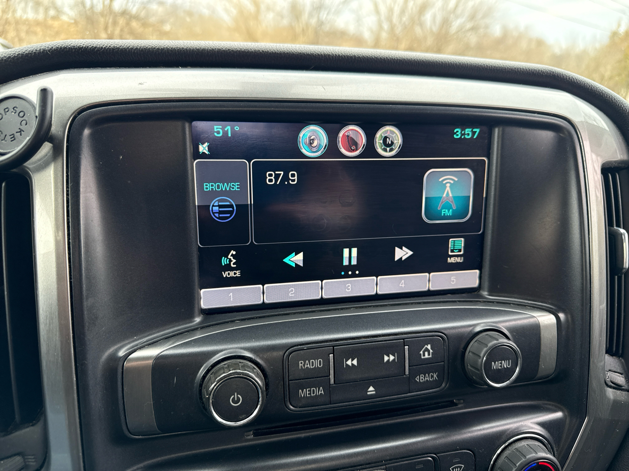 Chevrolet Silverado 1500 2WD Double Cab 143.5" LT w/1LT 2015