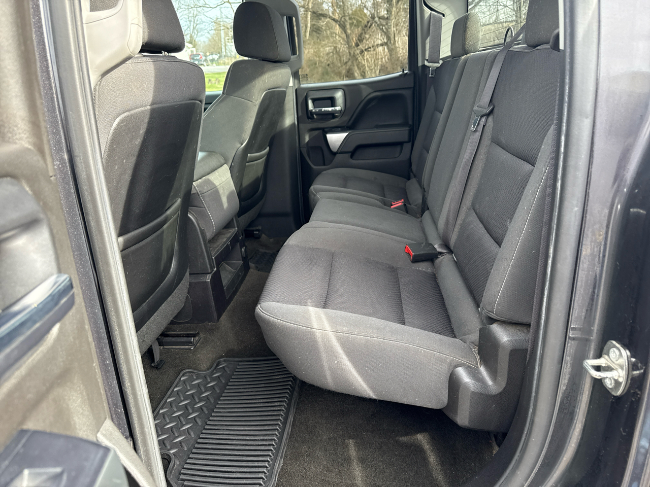 Chevrolet Silverado 1500 2WD Double Cab 143.5" LT w/1LT 2015