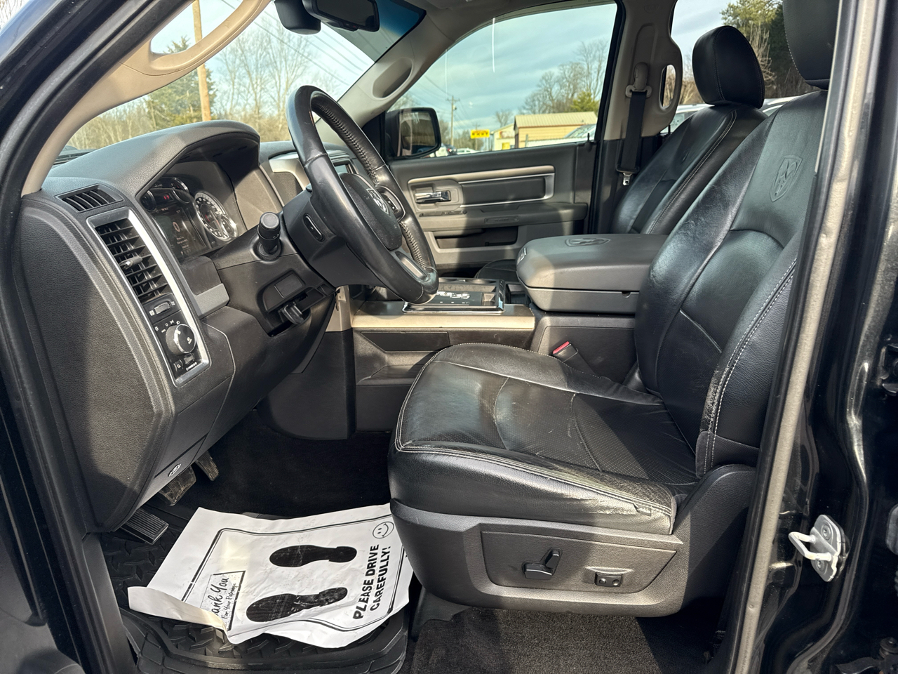 RAM 1500 2WD Crew Cab 140.5" Big Horn 2013