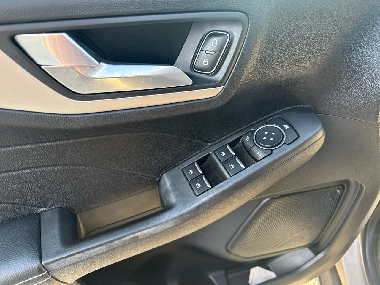 Ford Escape SE Hybrid FWD 2021