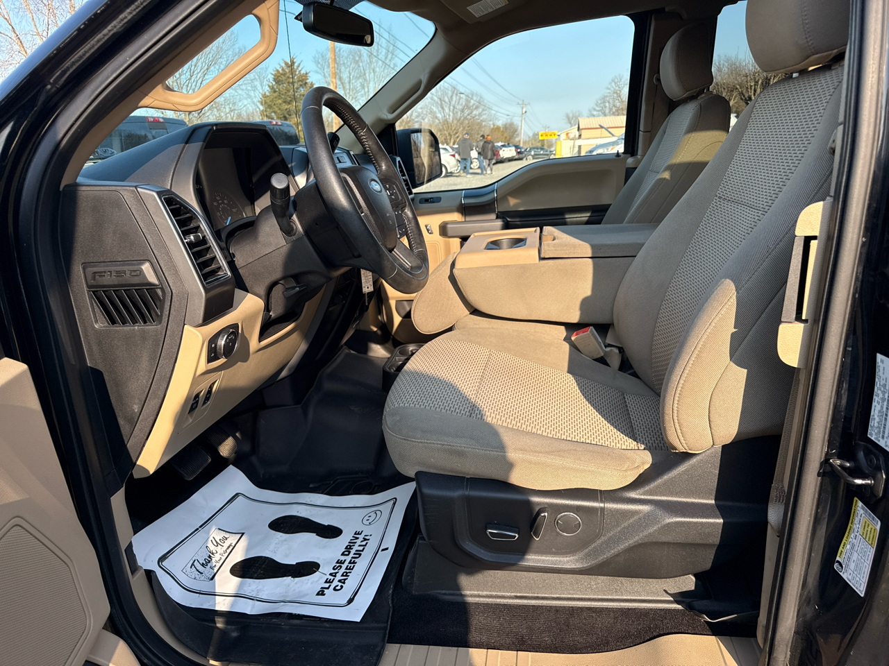 Ford F-150 Lariat 2WD SuperCab 8' Box 2018