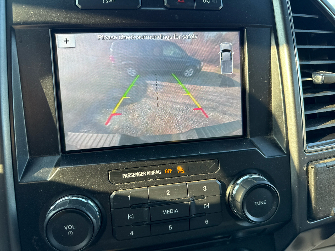 Ford F-150 Lariat 2WD SuperCab 8' Box 2018