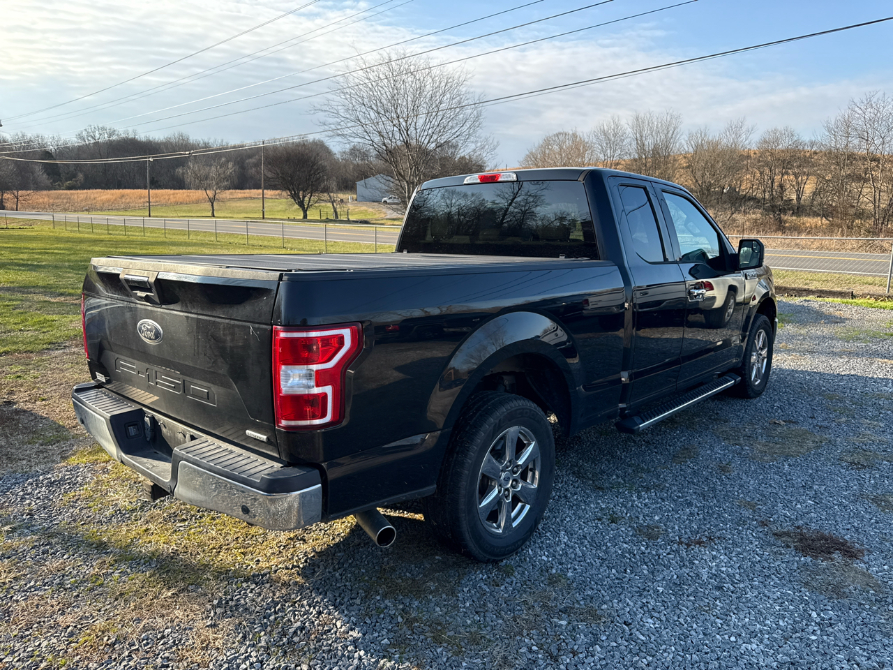 Ford F-150 Lariat 2WD SuperCab 8' Box 2018