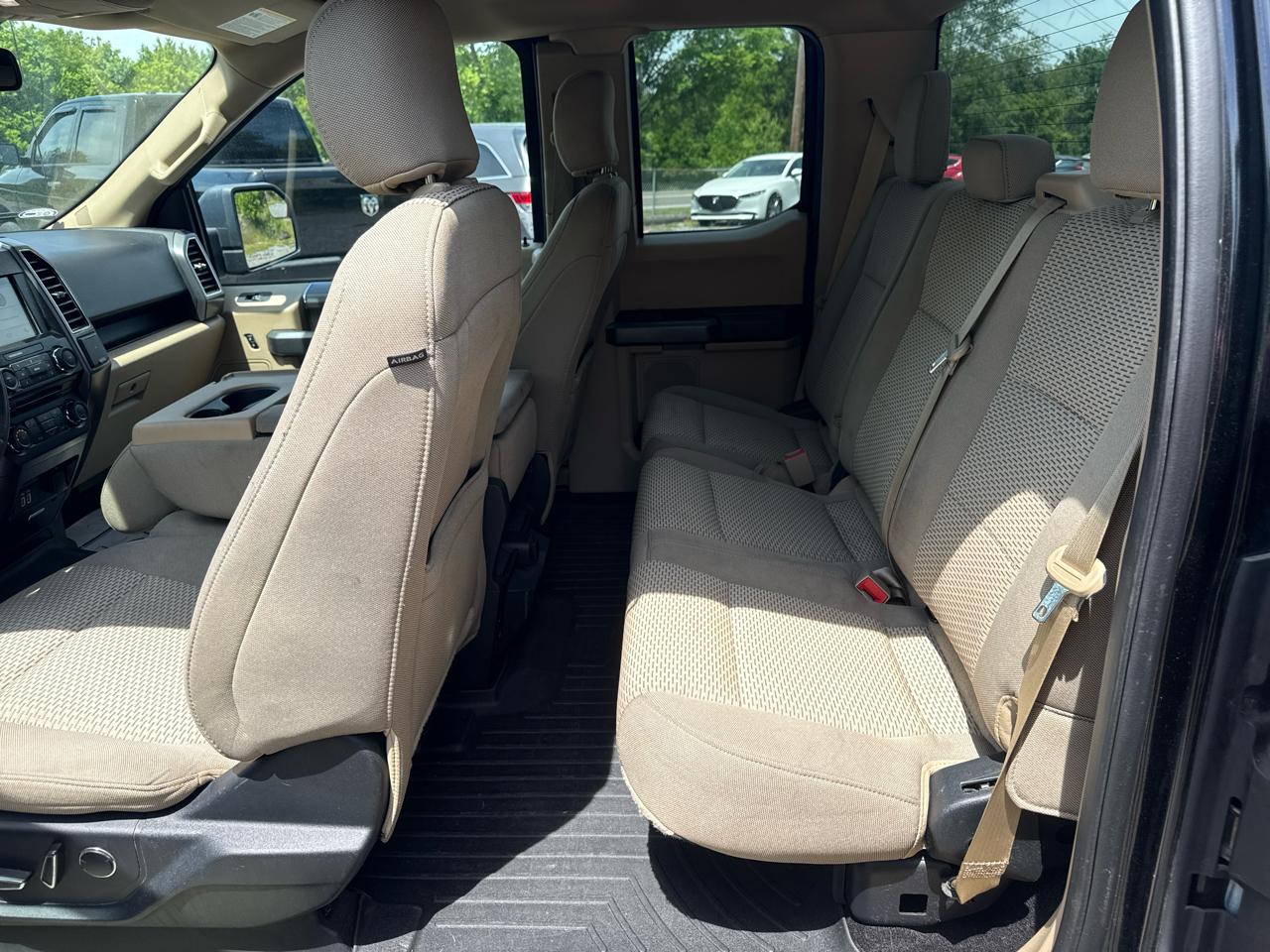 Ford F-150 Lariat 2WD SuperCab 8' Box 2018