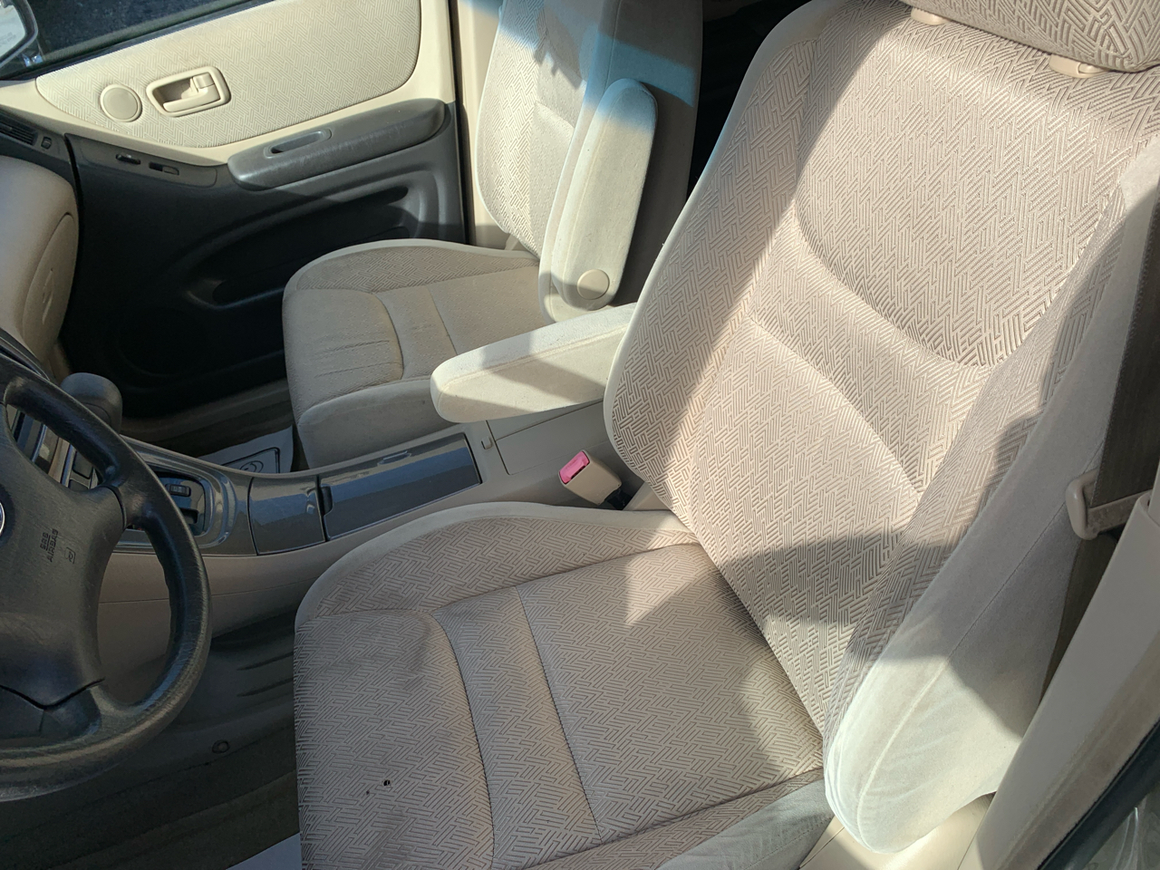 Toyota Highlander 4dr V6 4WD (Natl) 2003