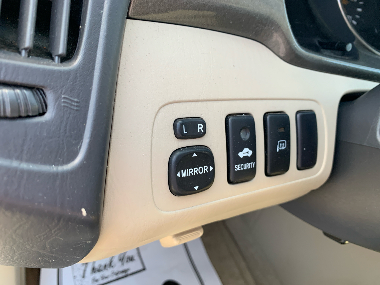 Toyota Highlander 4dr V6 4WD (Natl) 2003