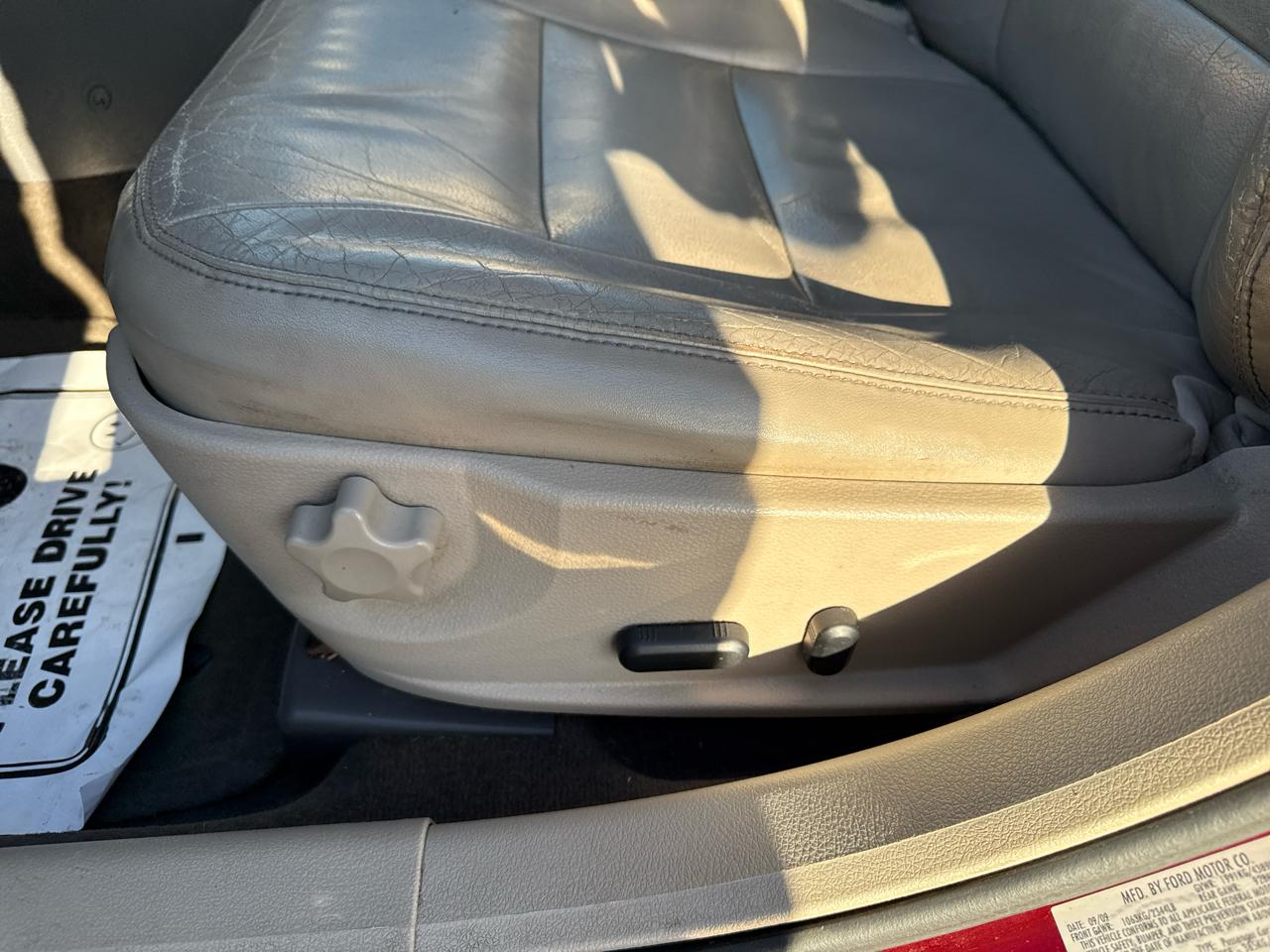 Ford Fusion 4dr Sdn SEL FWD 2010