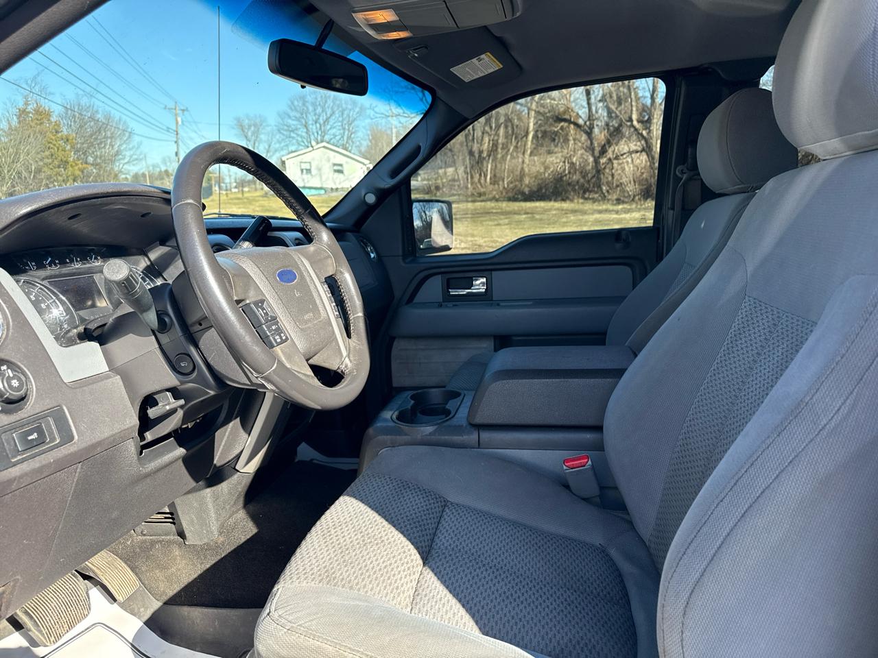 Ford F-150 4WD SuperCab 145" Lariat 2012