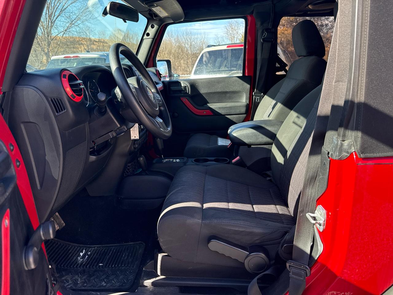 Jeep Wrangler 4WD 2dr Sport 2012