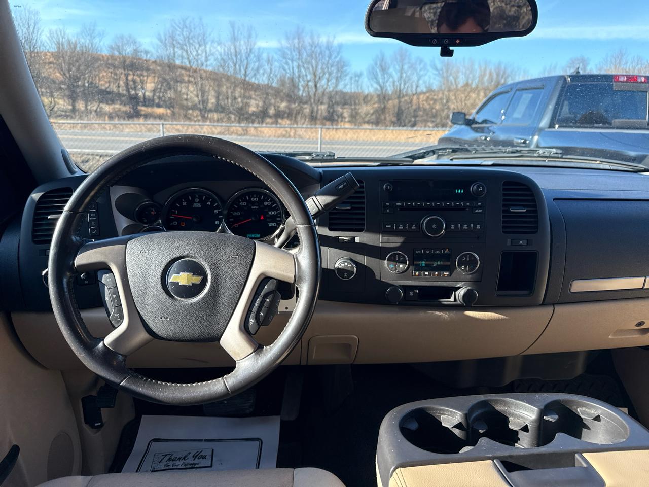 Chevrolet Silverado 1500 4WD Ext Cab 143.5" LT 2011