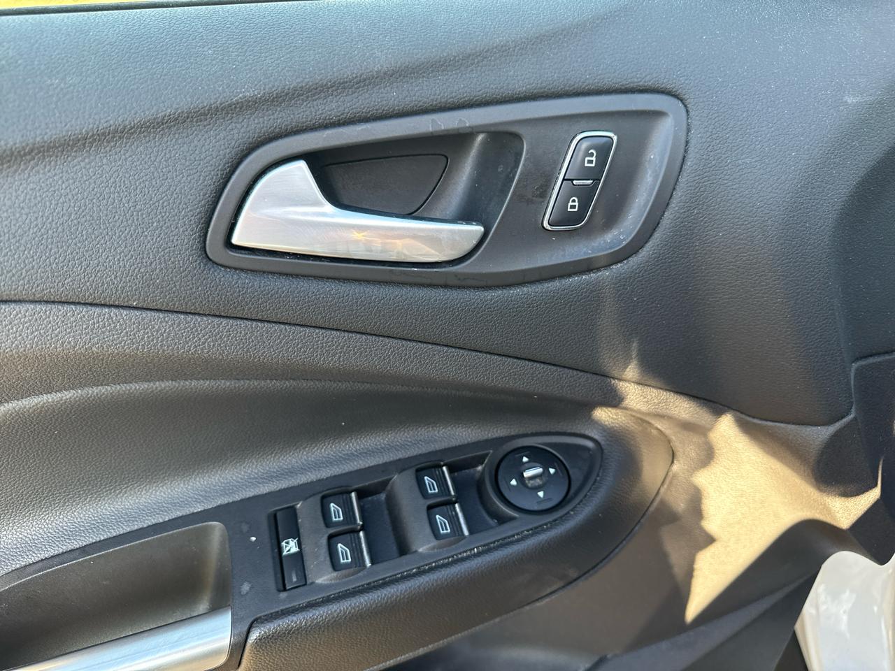 Ford Escape 4WD 4dr SE 2016