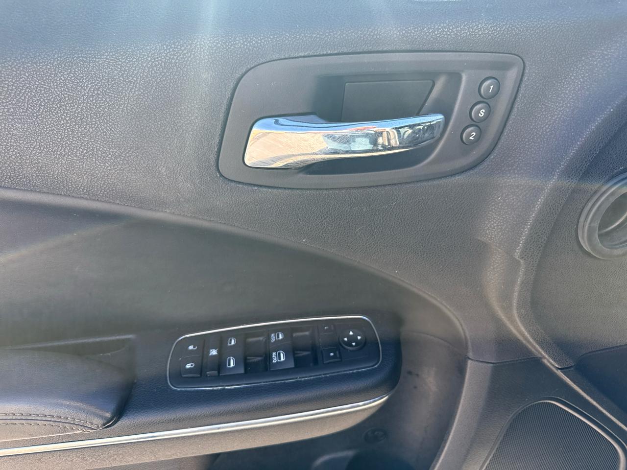 Dodge Charger 4dr Sdn SXT Plus AWD 2014