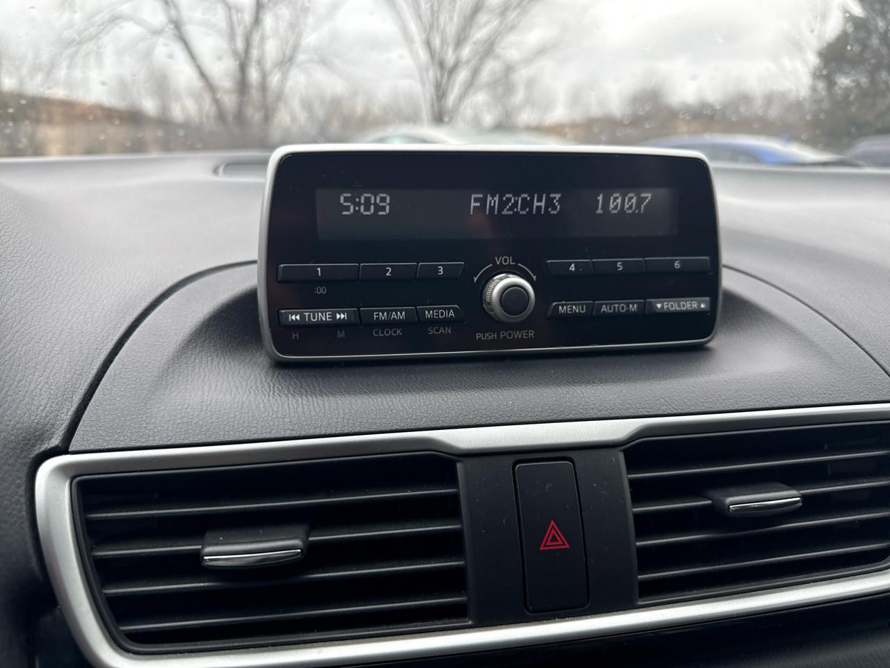 Mazda MAZDA3 4dr Sdn Auto i SV 2014