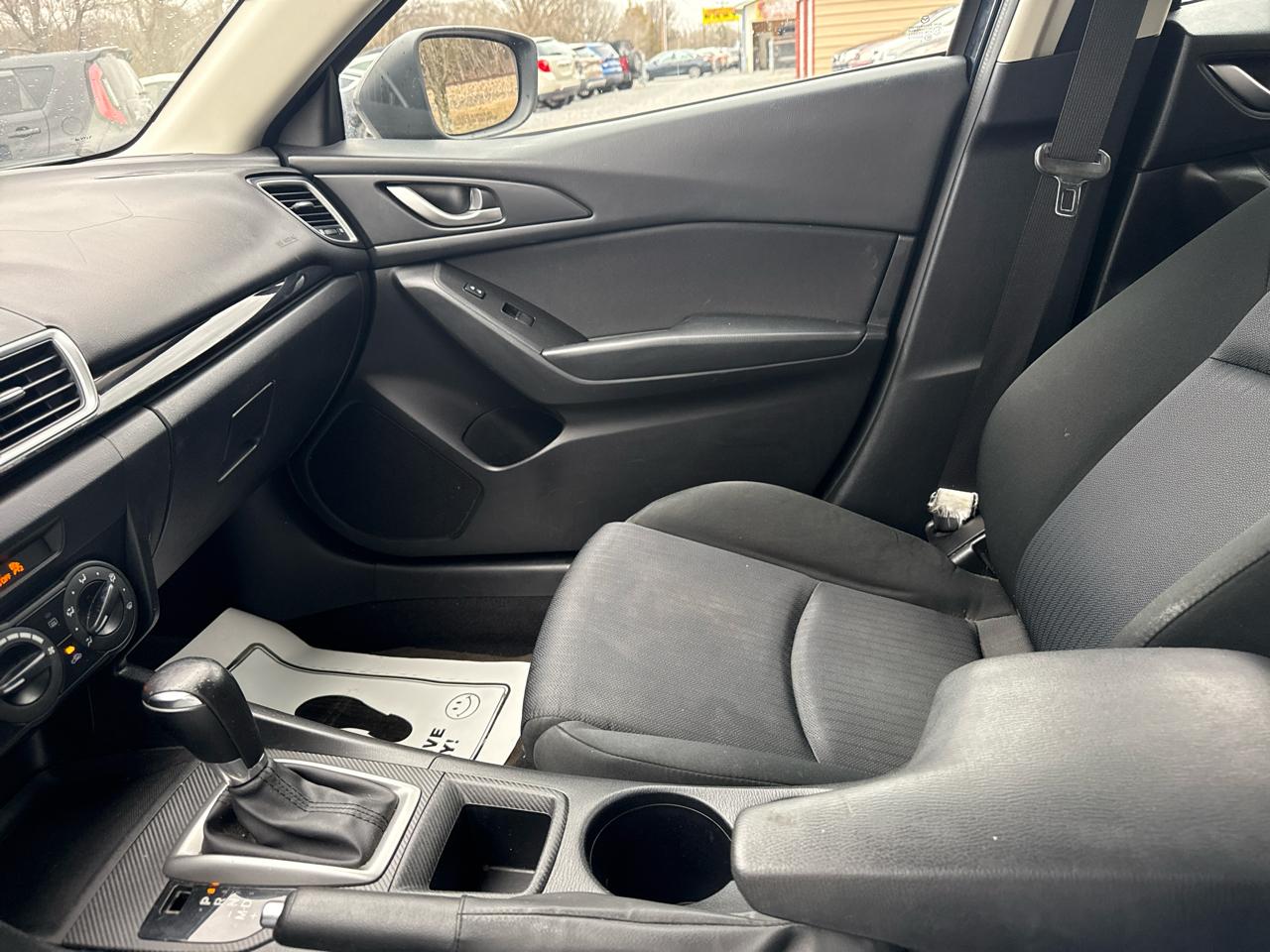 Mazda MAZDA3 4dr Sdn Auto i SV 2014