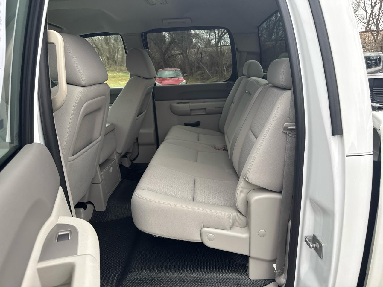 Chevrolet Silverado 1500 4WD Crew Cab 143.5" LT 2012