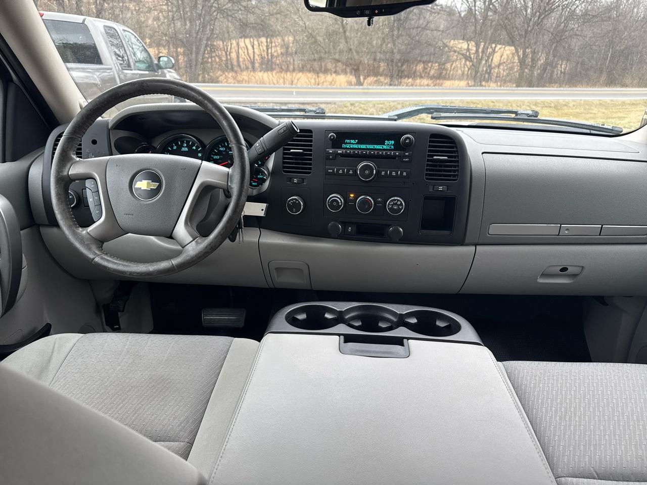 Chevrolet Silverado 1500 4WD Crew Cab 143.5" LT 2012