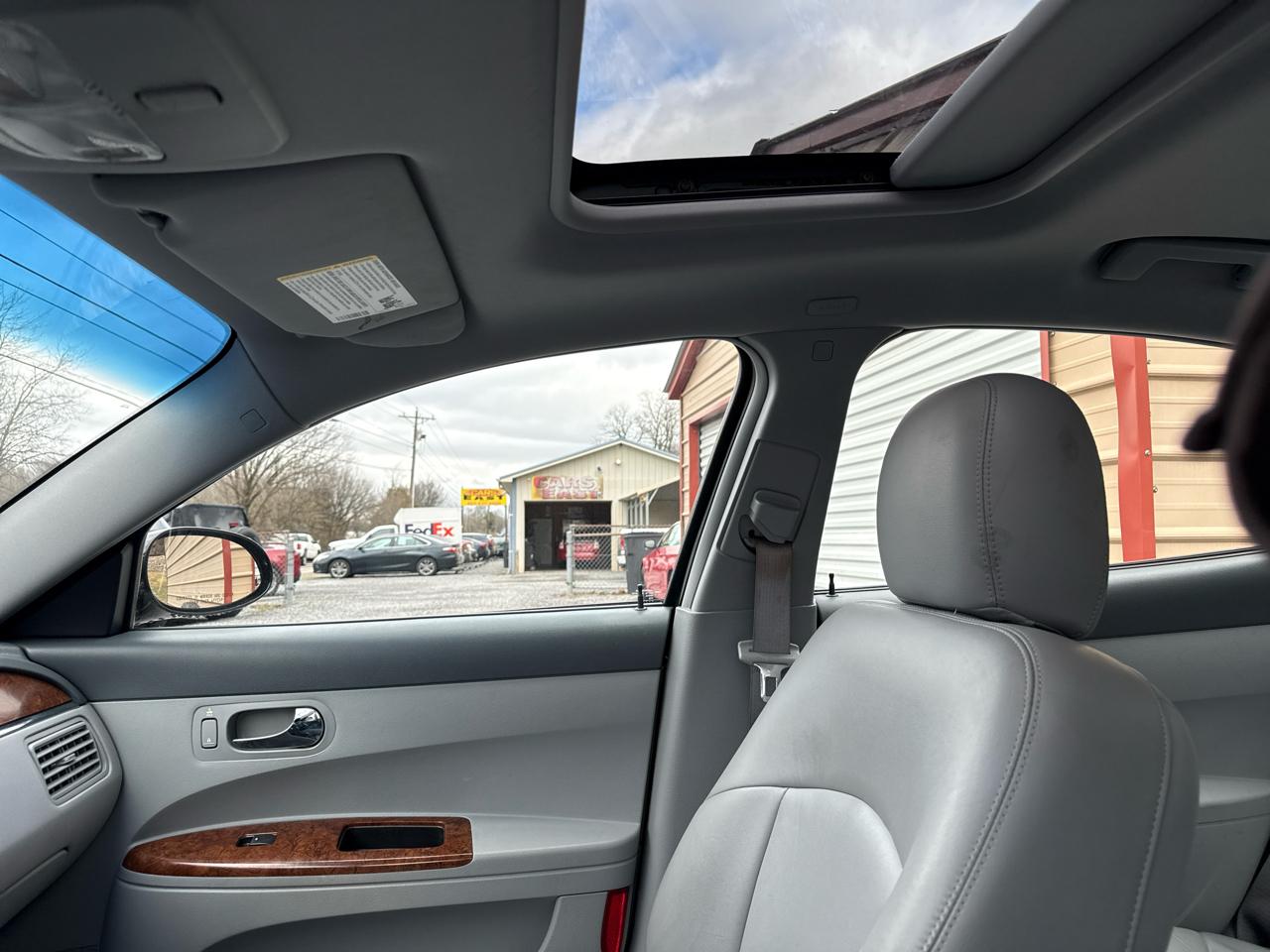 Buick LaCrosse 4dr Sdn CXL 2006