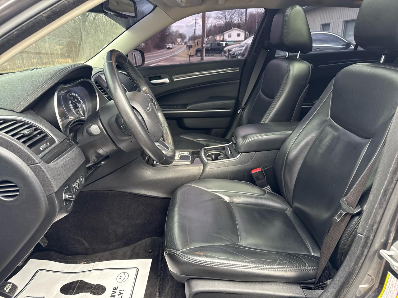 Chrysler 300 Limited RWD 2017